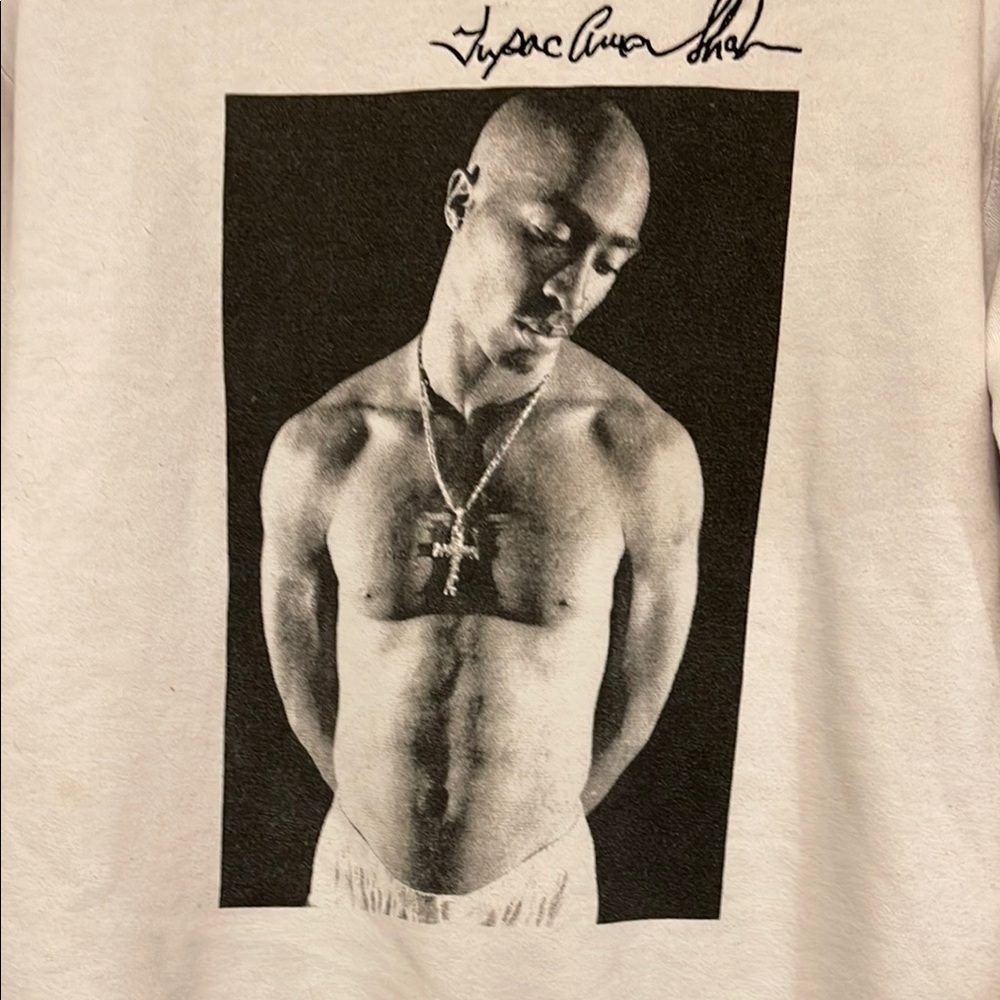Men's White Graphic Tupac Shakur Sweater White/Black Long Sleeve REFER 2 STAIN - Picture 4 of 10
